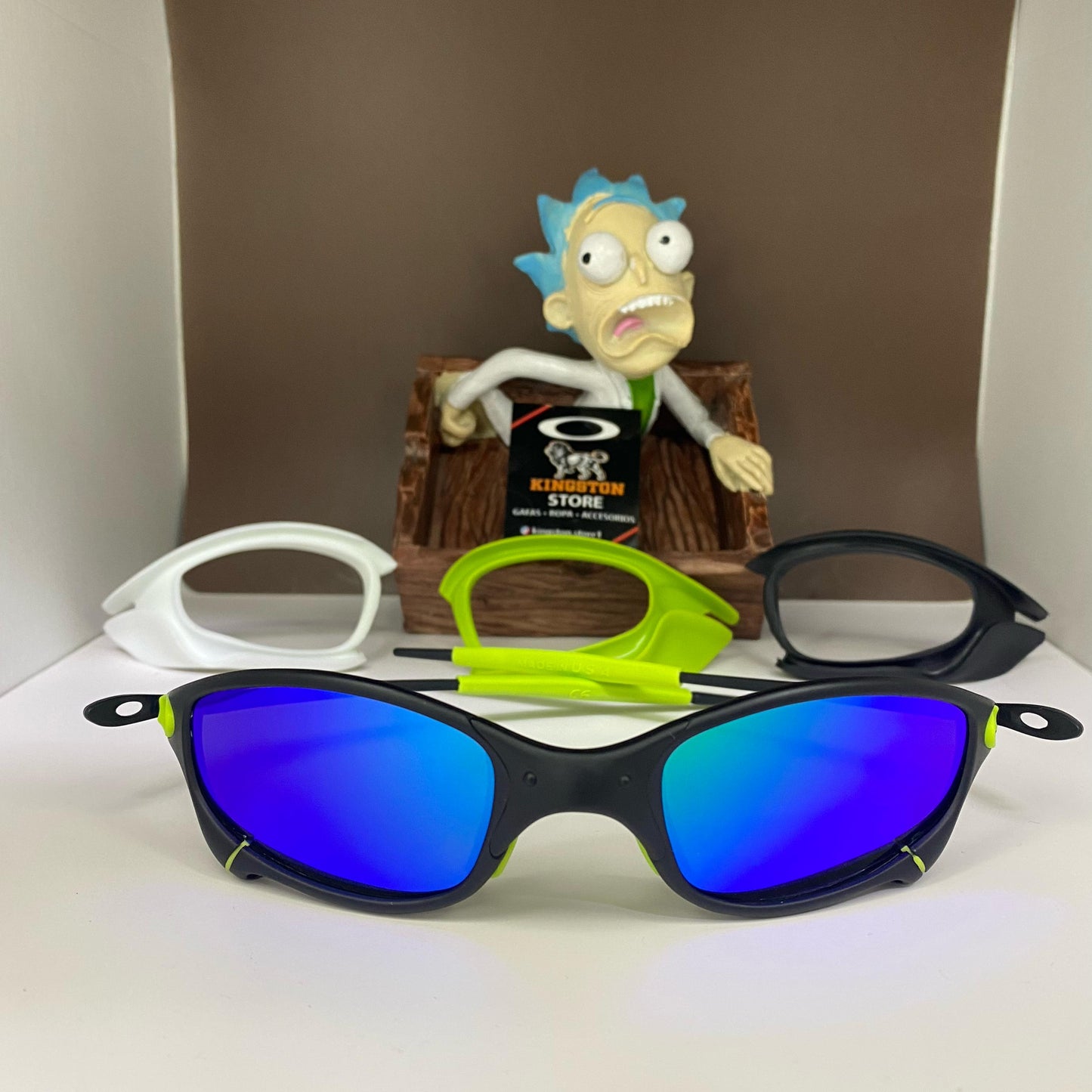 JULIET CARBON + SIDEBLINDERS