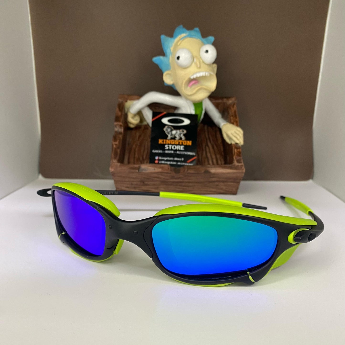 JULIET CARBON + SIDEBLINDERS