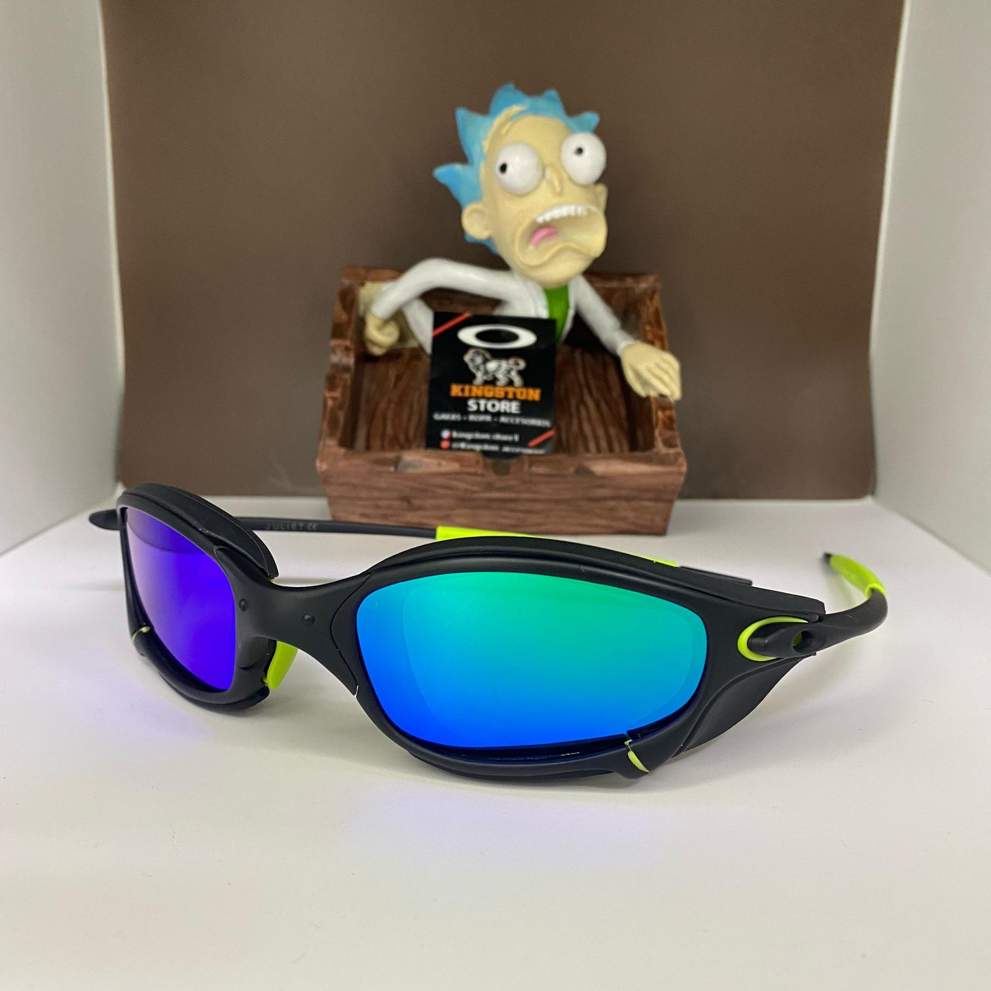 JULIET CARBON + SIDEBLINDERS