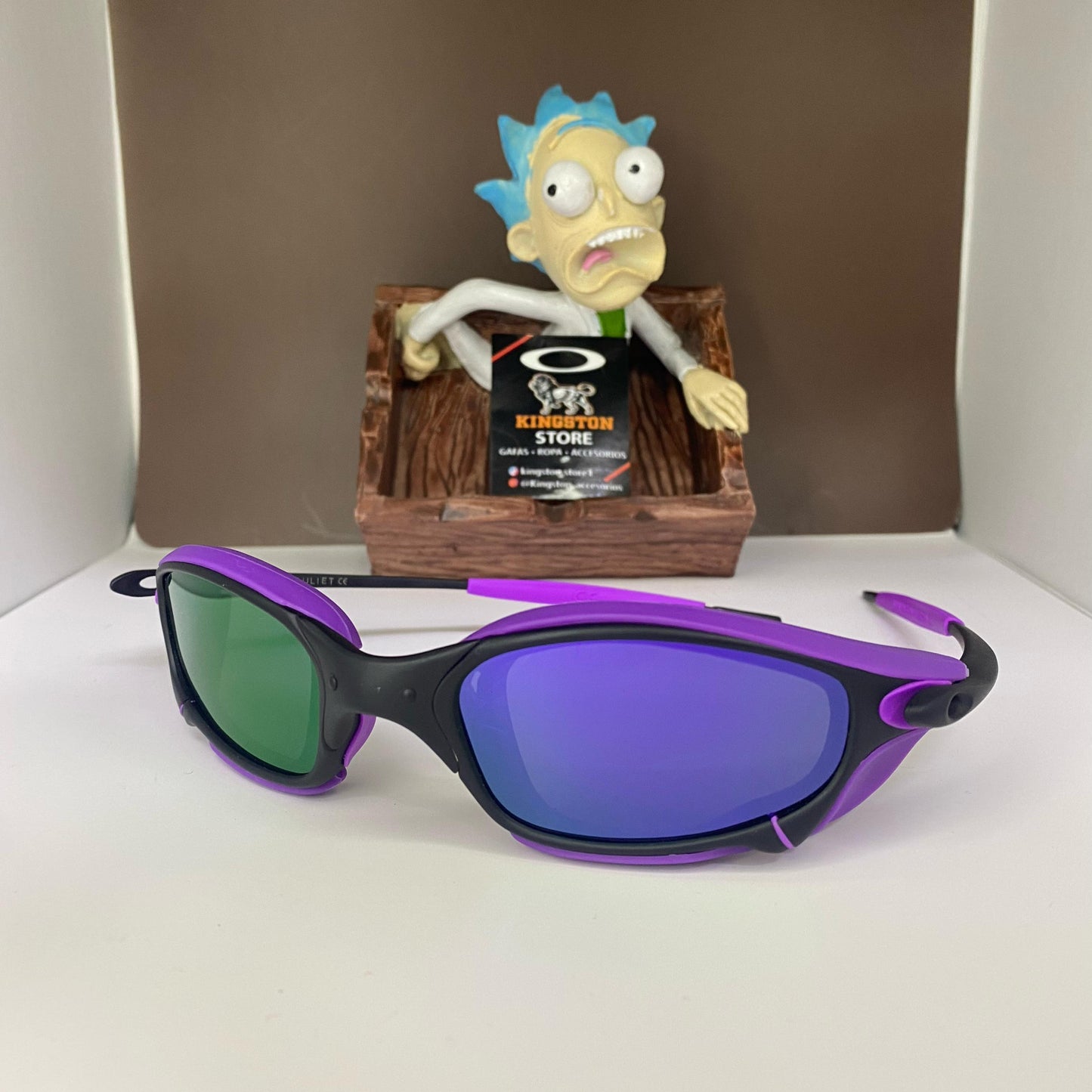 JULIET CARBON + SIDEBLINDERS