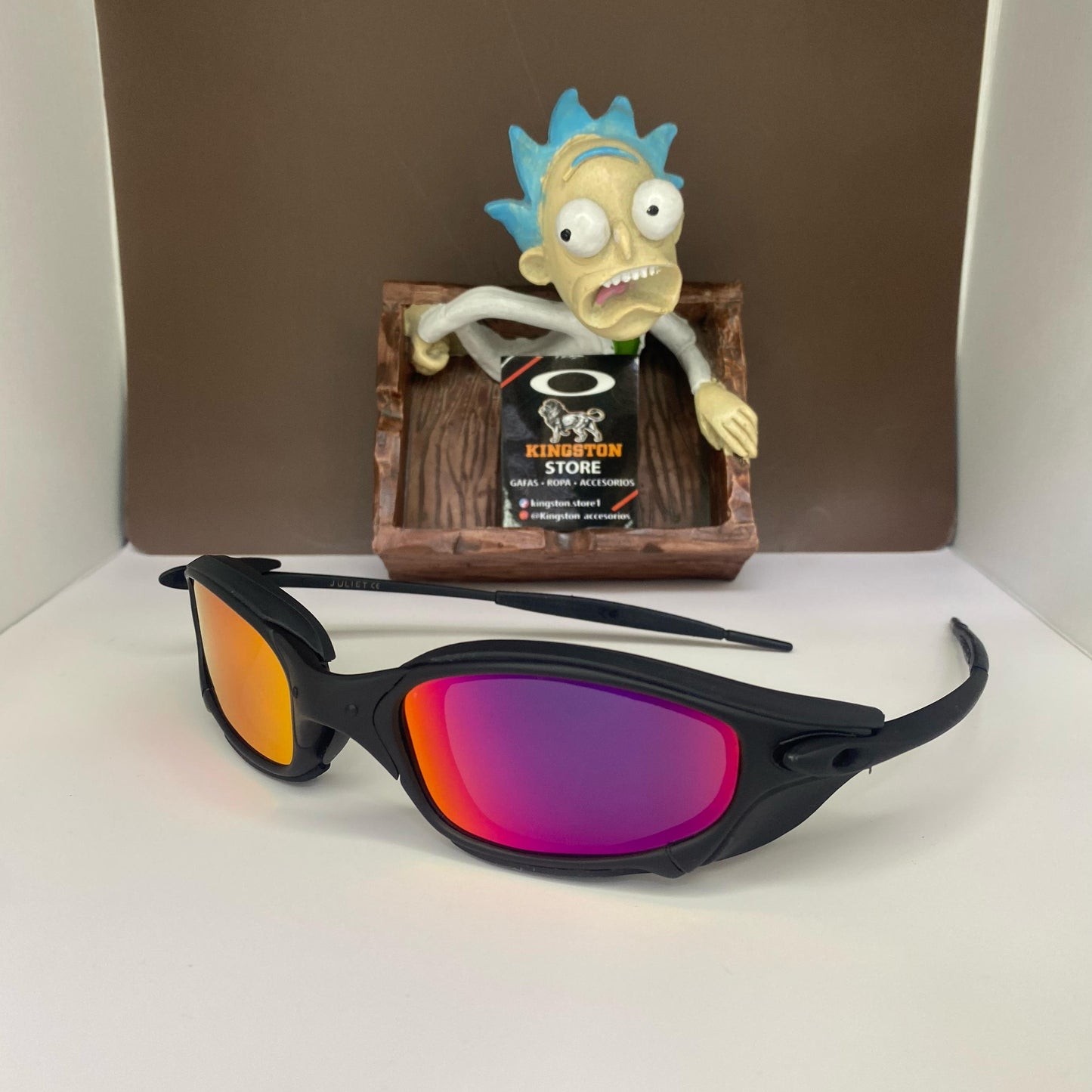 JULIET CARBON + SIDEBLINDERS