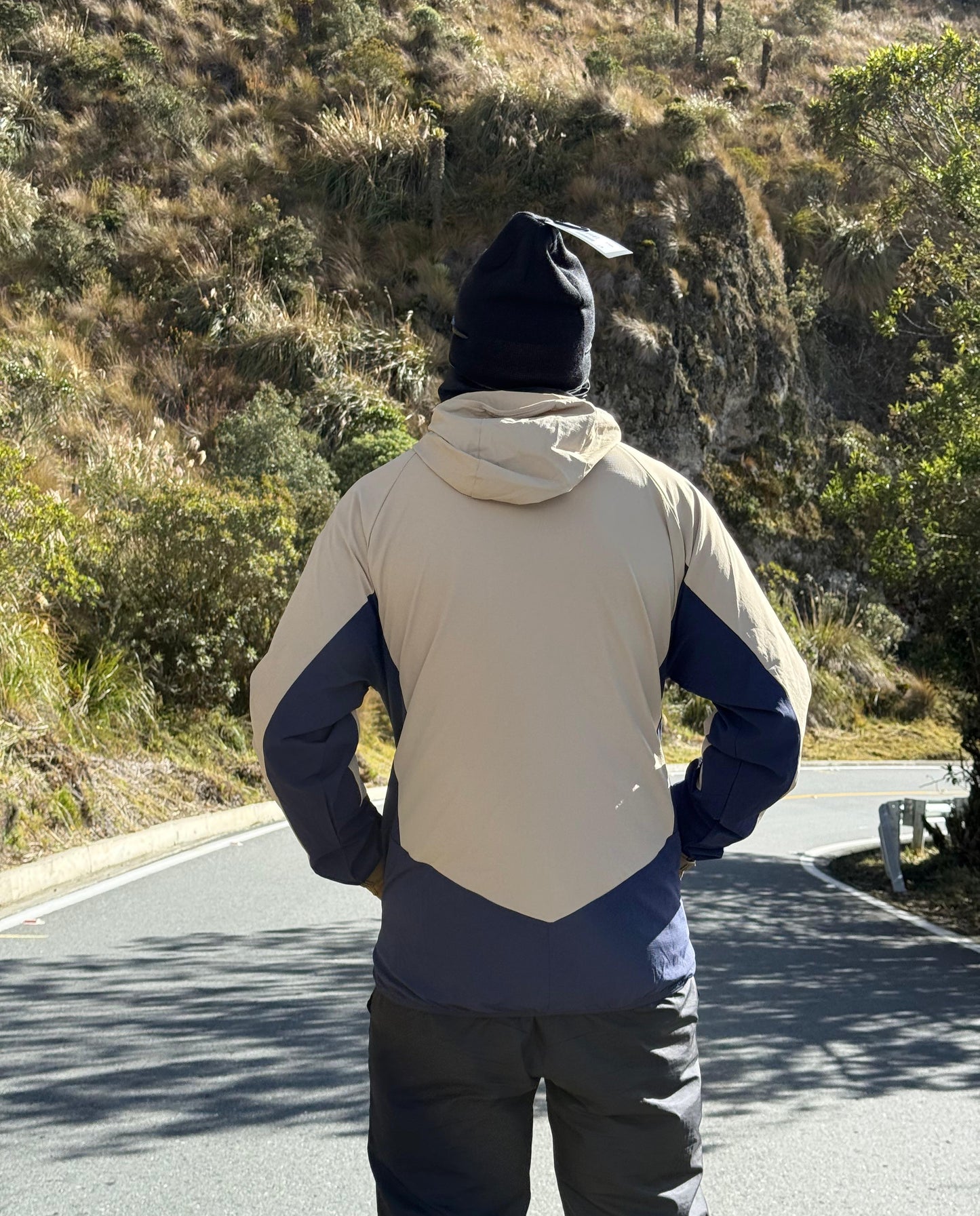 CHAQUET ENHANCE ACTIVE LT SHELL JACKET CURRY
