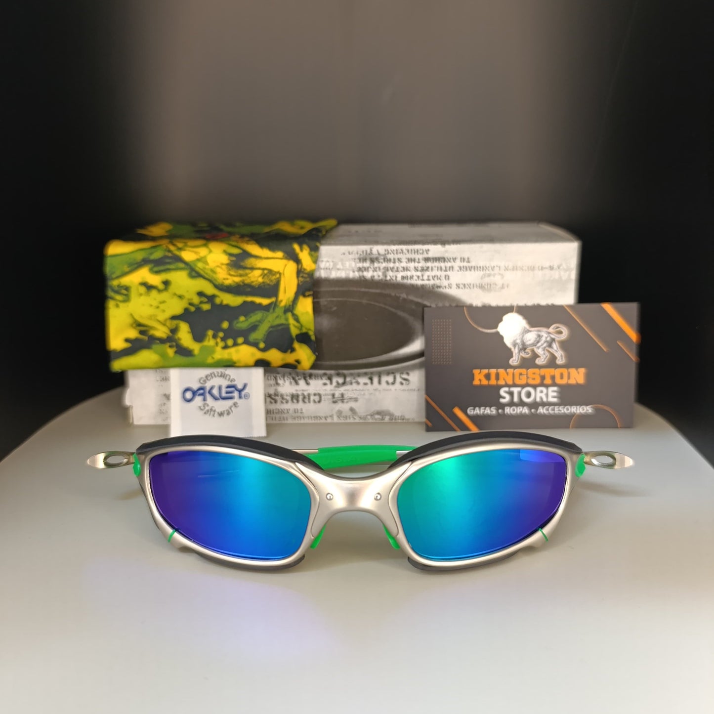 JULIET PLASMA + SIDEBLINDERS