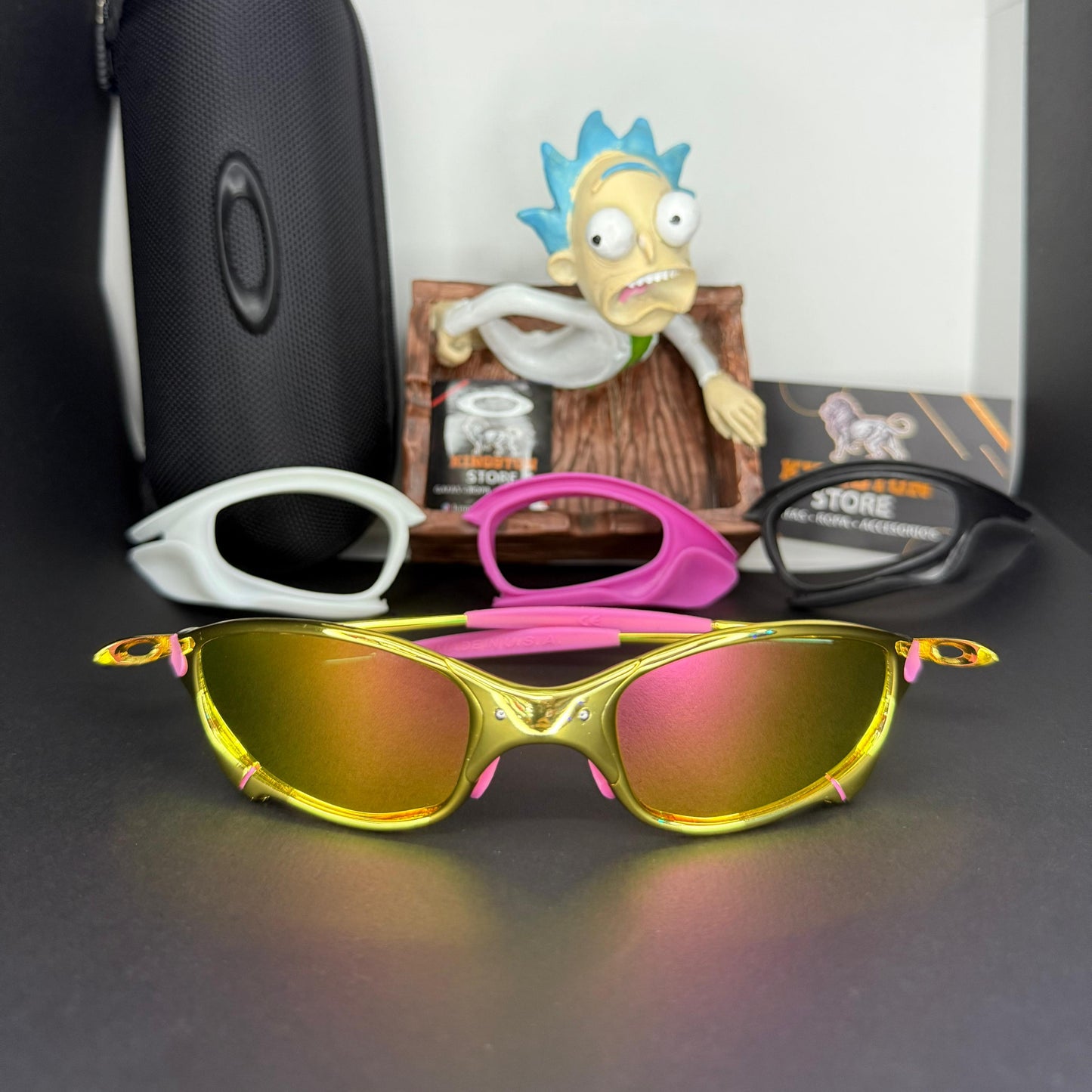 JULIET DORADA + SIDEBLINDERS