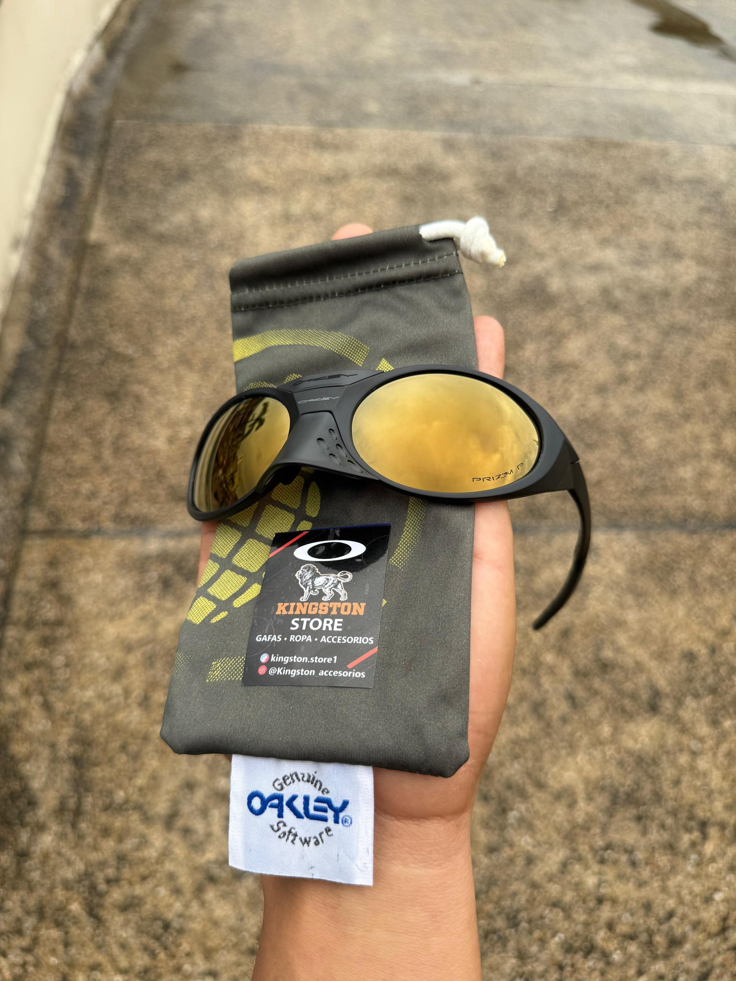 EYE JACKET
