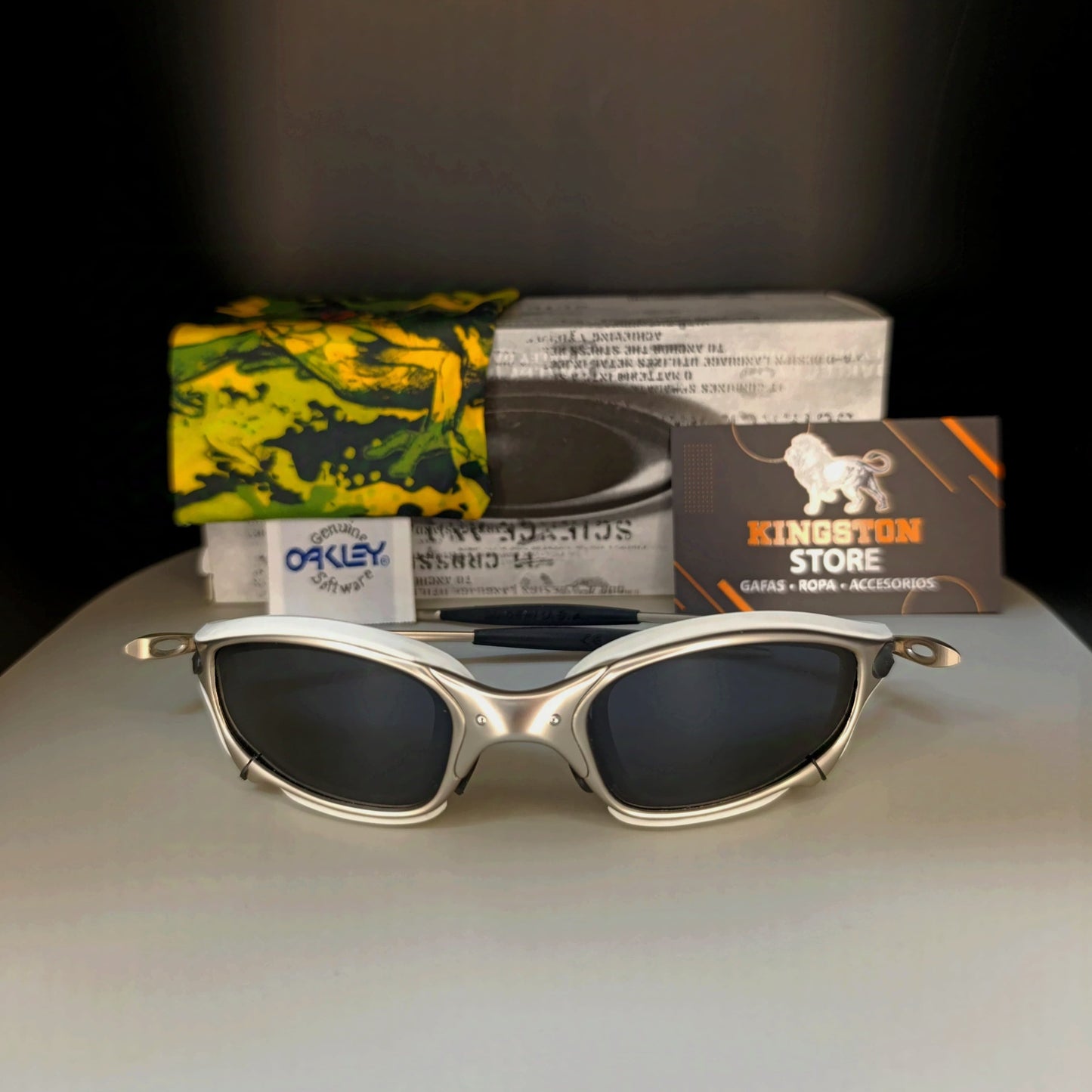 JULIET PLASMA + SIDEBLINDERS