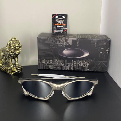 PENNY PLASMA + SIDEBLINDERS