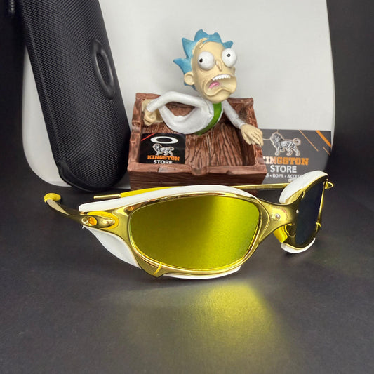 JULIET DORADA + SIDEBLINDERS