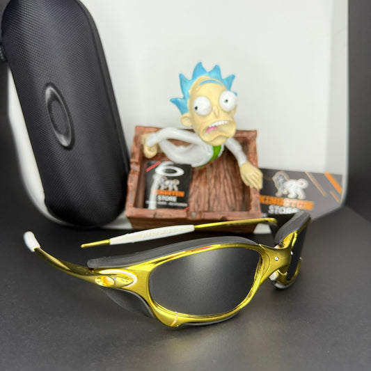 JULIET DORADA + SIDEBLINDERS