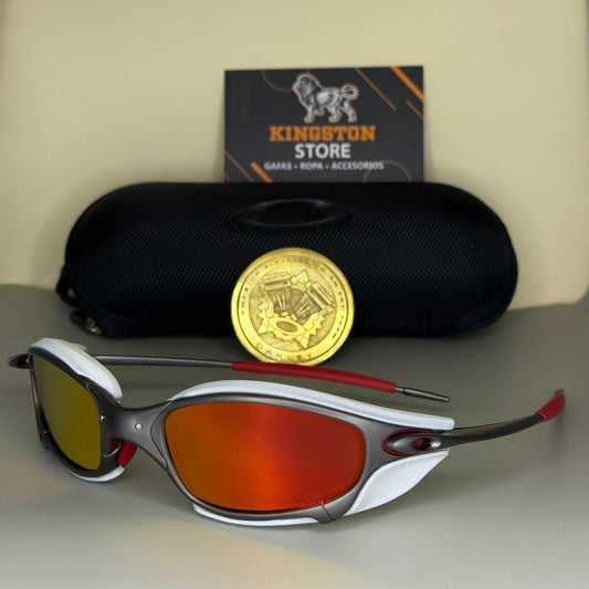 JULIET PLATINO + SIDEBLINDERS