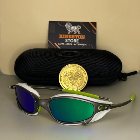 JULIET PLATINO + SIDEBLINDERS