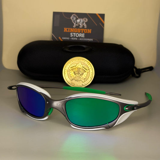 JULIET PLATINO + SIDEBLINDERS
