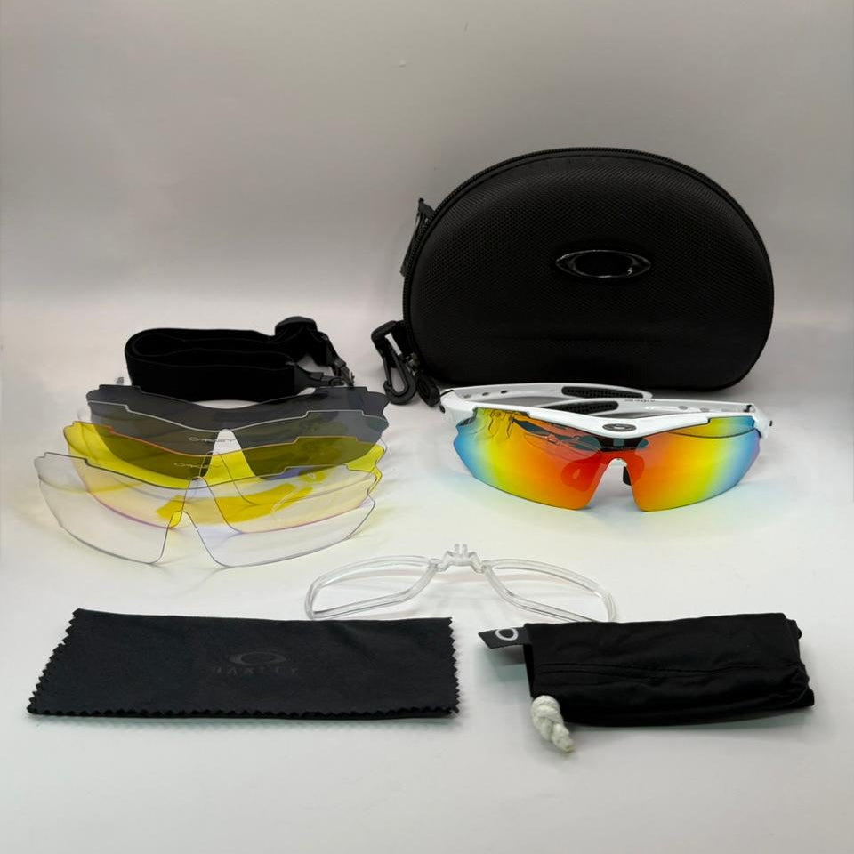 COMANDO