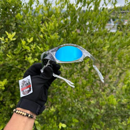 PLANTARIS