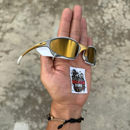 JULIET + SIDEBLINDERS