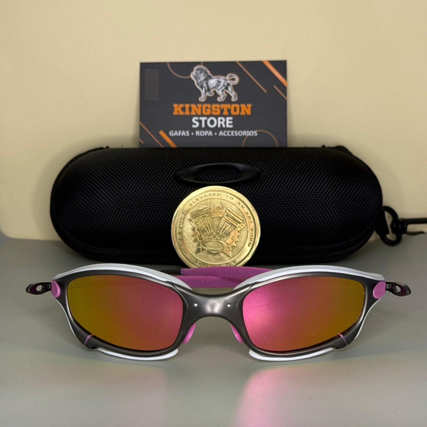 JULIET PLATINO + SIDEBLINDERS