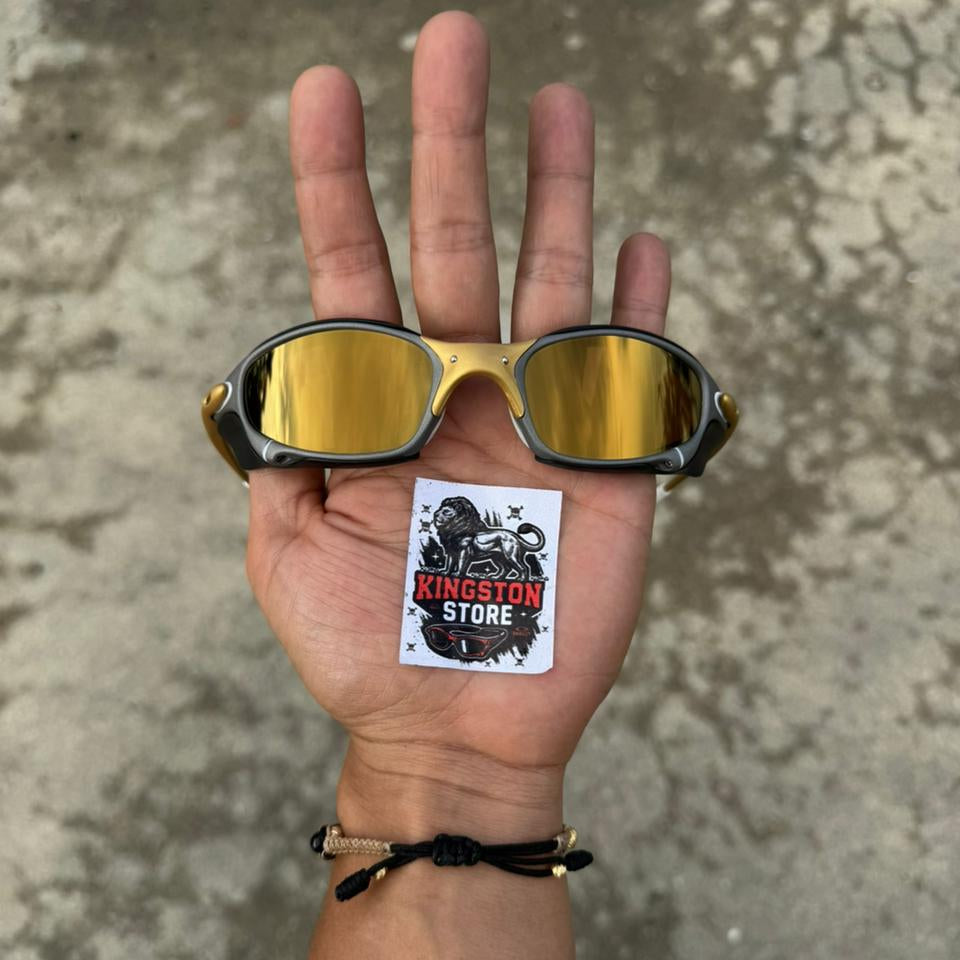 JULIET + SIDEBLINDERS