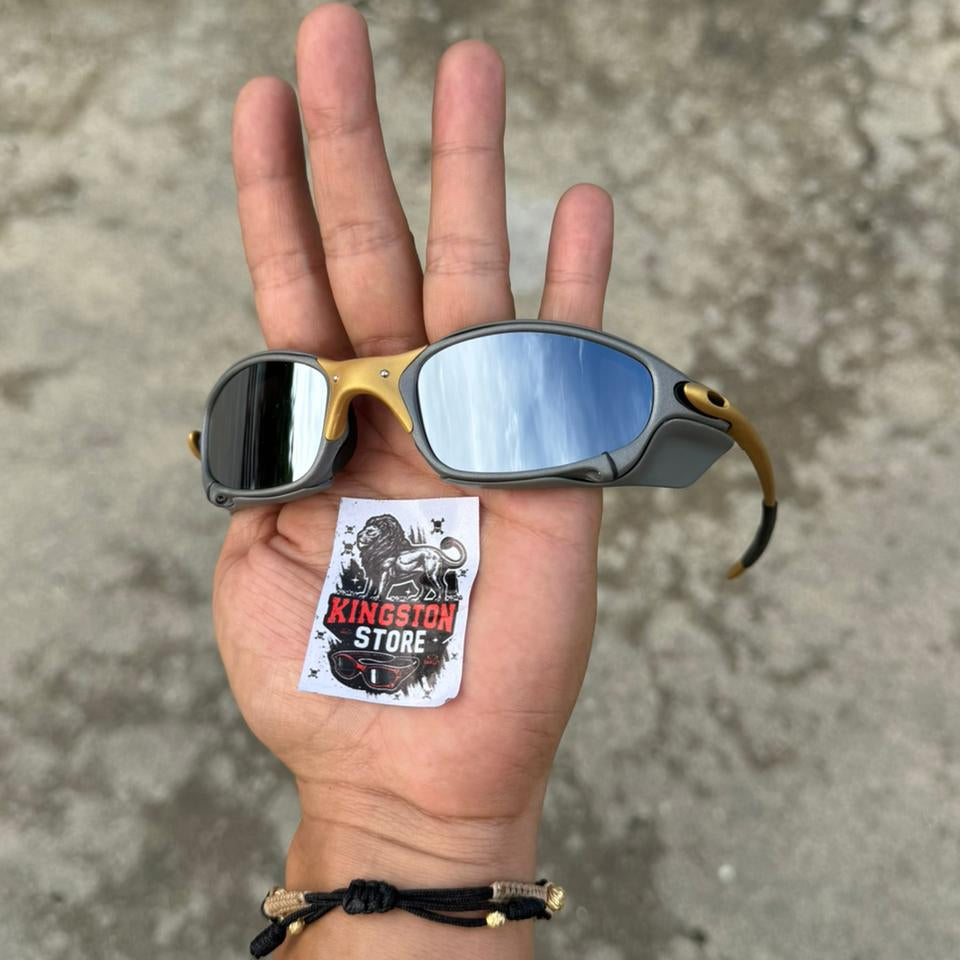 JULIET + SIDEBLINDERS