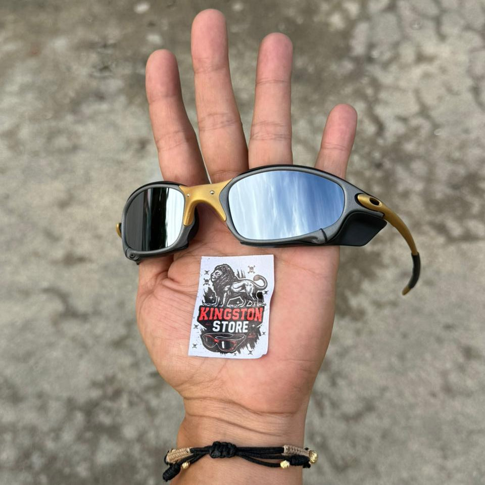 JULIET + SIDEBLINDERS